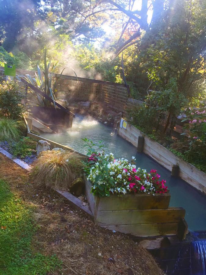 Golden Springs Motel, Holiday Park Rotorua Dış mekan fotoğraf